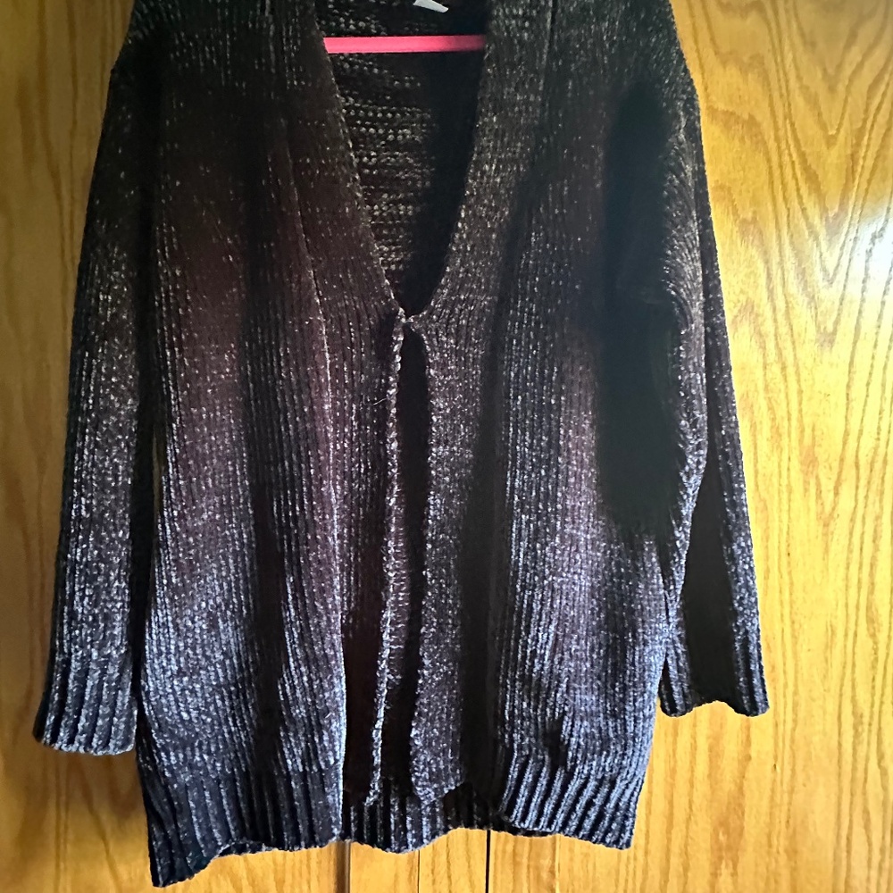 Venus  Sweater. Hook and Eye Closure